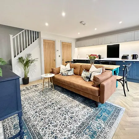 6 The Feather Holiday home *